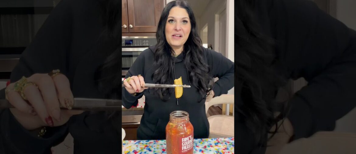 ⭐️FOOD REVIEW⭐️ AIME’S GOURMET PICKLES #foodreview #picklereview #pickles #pickle #thepicklegworls