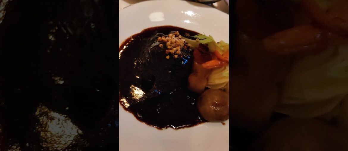 Lupin Bistro et Vins, Thao Dien