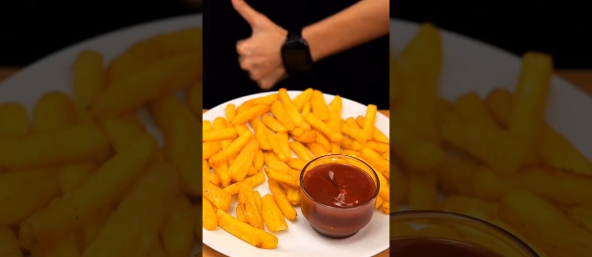 French Fries recipe 🍟| French fries ASMR |#frenchfries #cookingshorts #foodasmr #shorts #trending French Fries recipe 🍟| French fries ASMR |#frenchfries #cookingshorts #foodasmr #shorts #trending