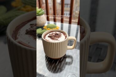 Cafe style hot chocolate recipe | French hot chocolate ☕️ #hotchocolate #winterdrink #winterspecial