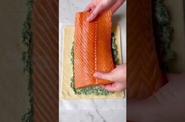 Salmon & Spinach Puff Pastry — Gourmet Dinner in 30 Min! 🐟✨ #Shorts