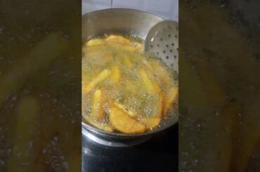 🍟Khichdi jese logoi ko khir mat proso #French fries recipe #short #videos 🍟