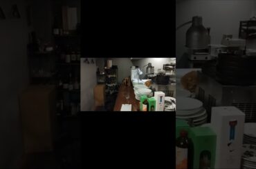 Hidden Wine Bar in Tokyo 🍷