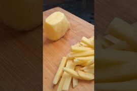 🍟 Crispy French Fries  #shorts #recipe #snakes #potatofry #frenchfries #trending #vairal