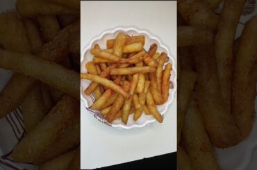Aaloo French Fries | #snacksrecipe #frenchfries #shortvideo #shortsfeed #shorts #recipe #cooking