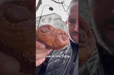 You can’t go to Paris and not make a stop at a patisserie for your French pastry fix 🇫🇷 🥐 We