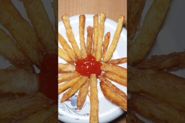 Crispy French Fries with Sauce 🤤 #shorts #ytshorts #recipe #food #frenchfries