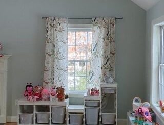 Rug and art for a cohesive look?