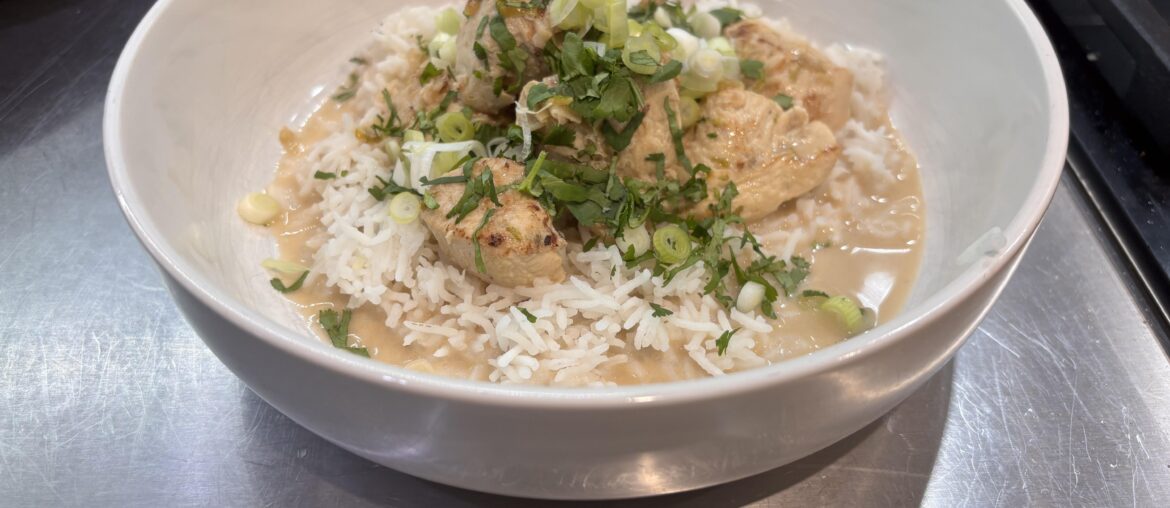 Stir fried chicken with lime & coconut milk