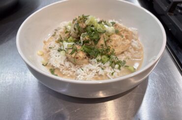 Stir fried chicken with lime & coconut milk