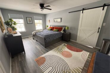 Evaluate this room design