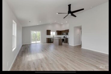 Need interior design help :(