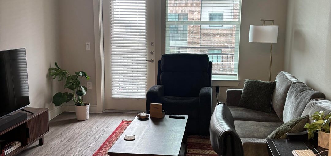 Best configuration to fit everything? Does the recliner need to go?