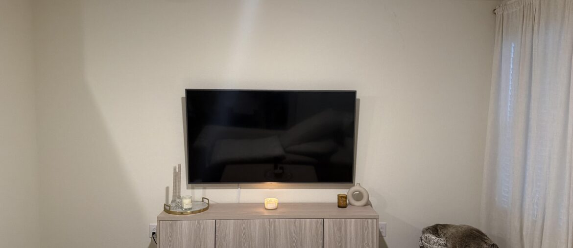 Help decorating this space?