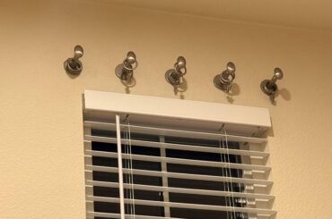 What is this curtain holder and how does it work?