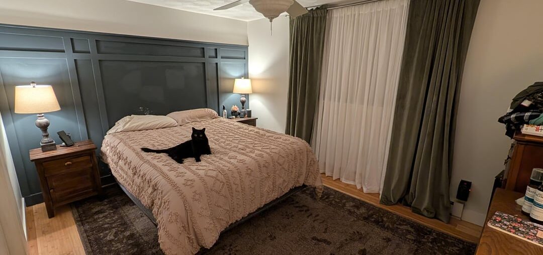 [Update] My bedroom doesn't make me sad anymore, but…