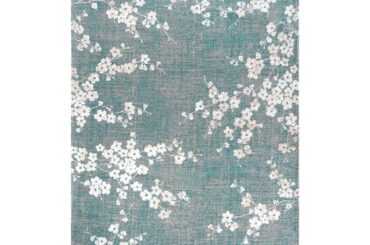 Does this rug match my couch?