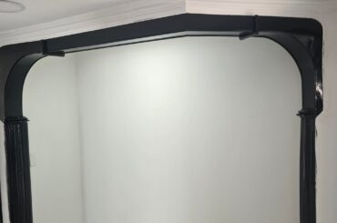 color for this hallway?