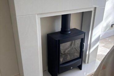 To tile fireplace or not? Thoughts 😊 or leave it blank - AI example shown