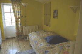 Yellow walls in narrow room, house, one room, Småland, Sweden [853x640]