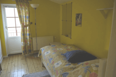 Yellow walls in narrow room, house, one room, Småland, Sweden [853x640]