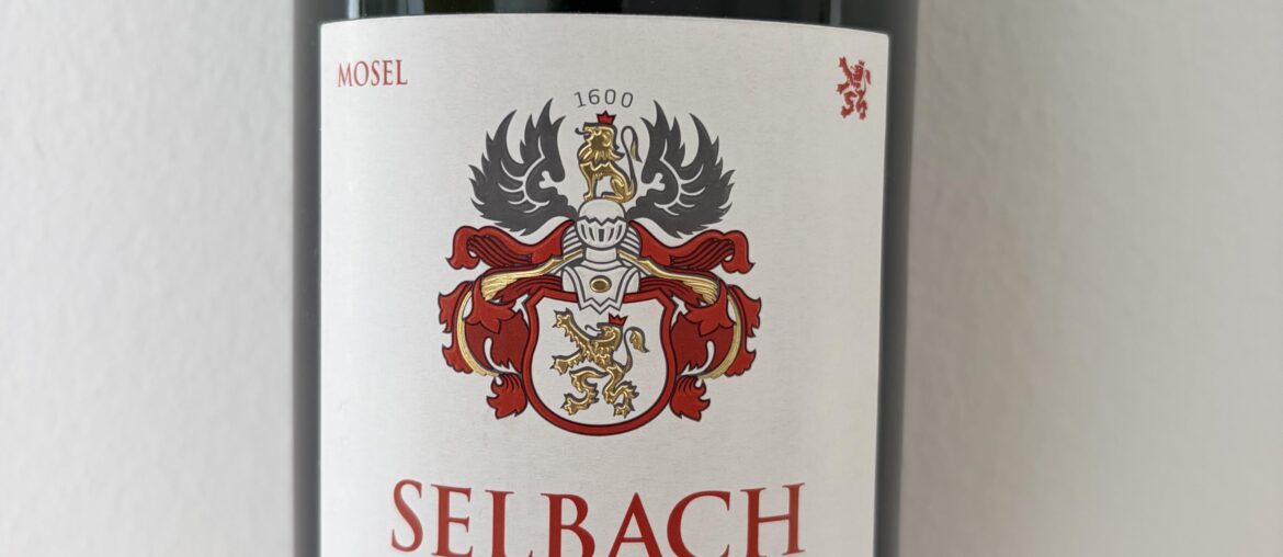 Why is my 2015 Selbach Oster Zeltinger Schlossberg Auslese labeled differently?