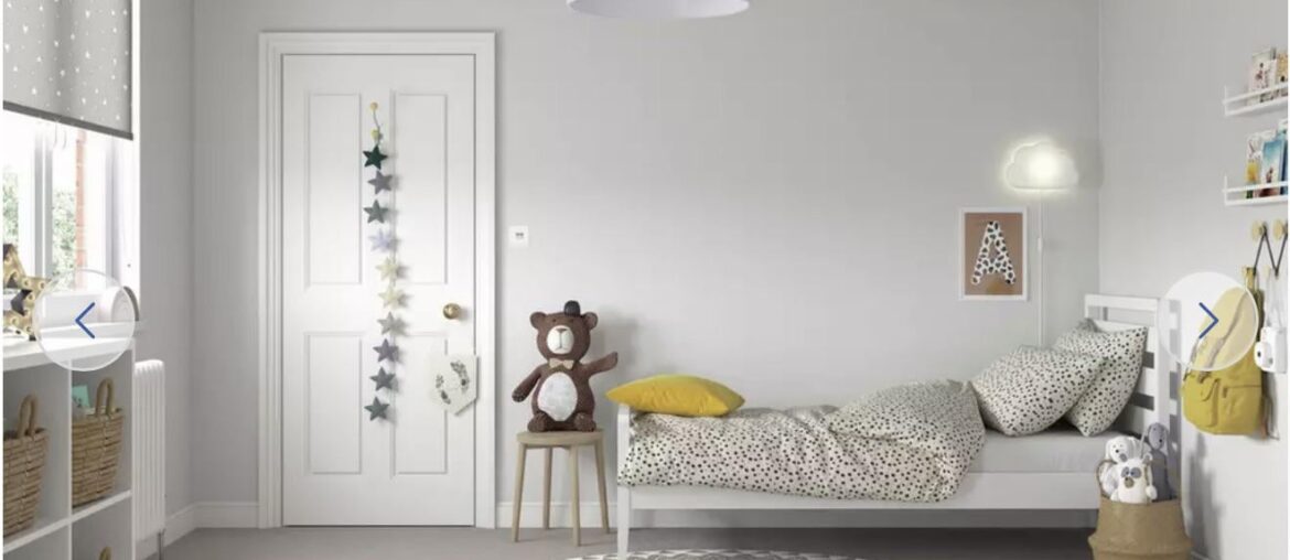 I’m a man who’s useless with colours can anyone help. I’m a man who’s useless with colours can anyone help.