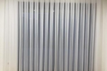 What curtains width should I get here, if my Rail is 3,80M wide?