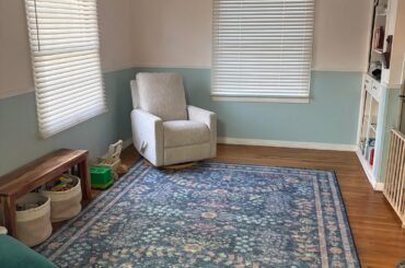 What color should I paint my temporary play room/dining room?