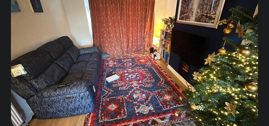 Are the red curtains too heavy? Would cream (pic 2 AI mockup) be better