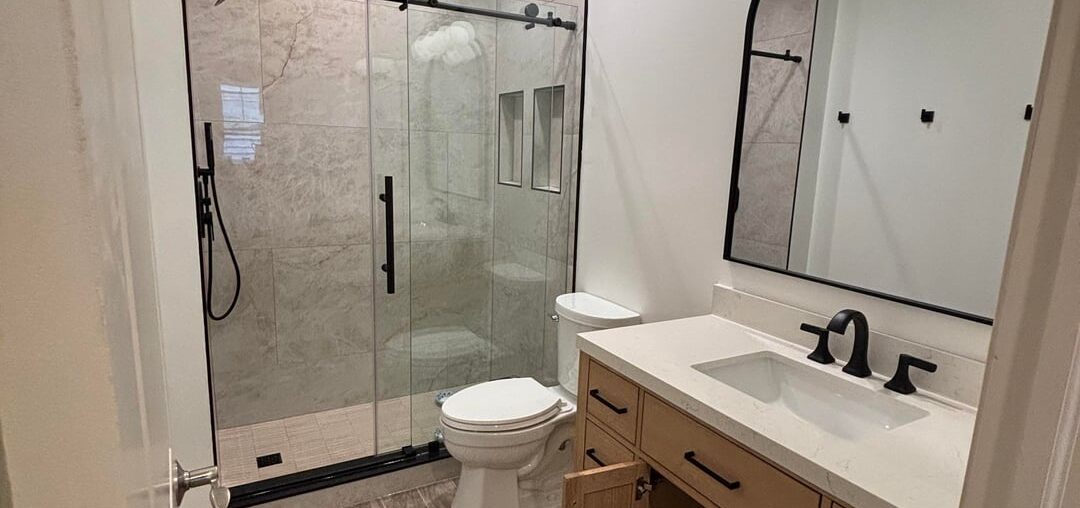 Bathroom makeover in Chicago 📍 (Before & After)