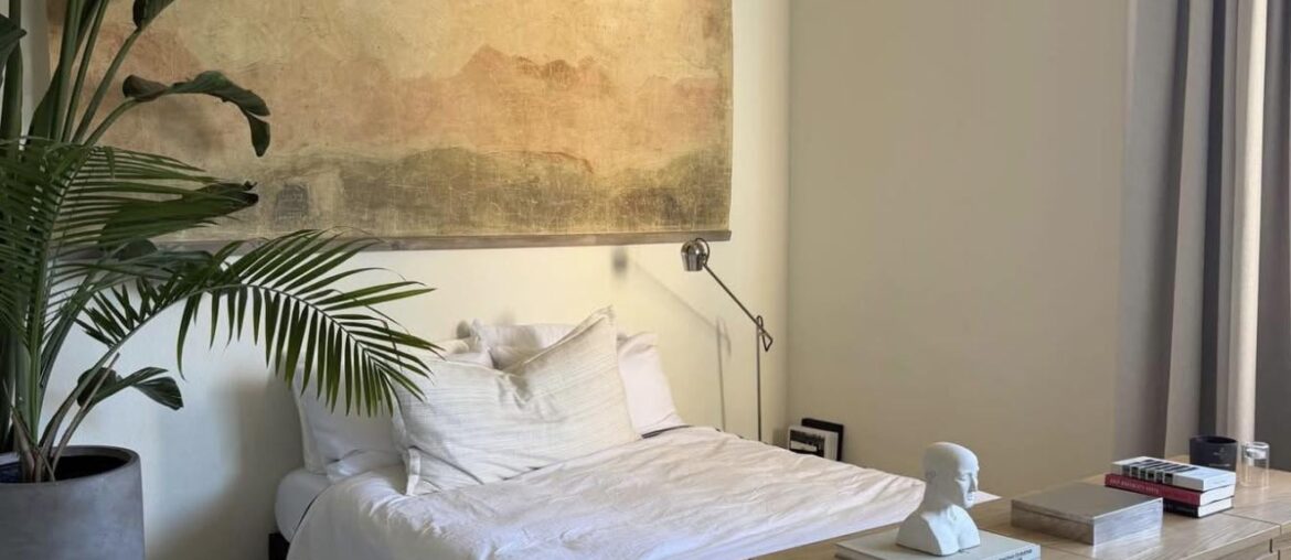 Thoughts on cabinet placed at end of bed?