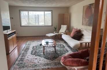 What’s throwing me off in this room?