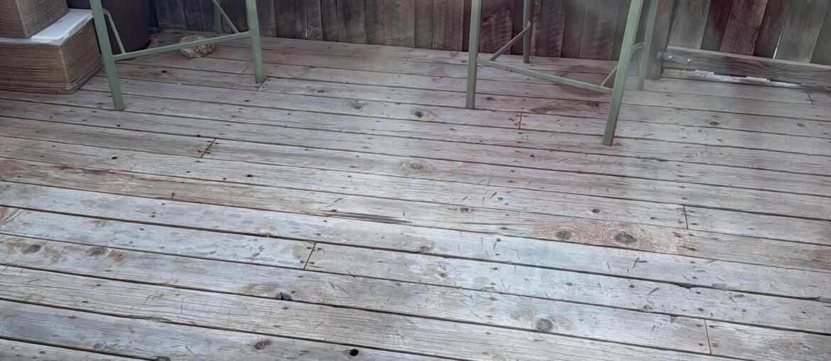 HELP! I need very low budget DIY suggestions on how I can make this look better!