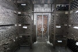 Explore Tikveš Winery - WINE ARCHIVE in 3D