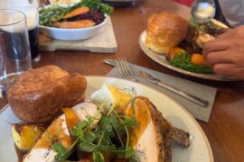 Sunday Roast Chicken et Tiramisu dégusté dans le Somerset, Royaume-Uni