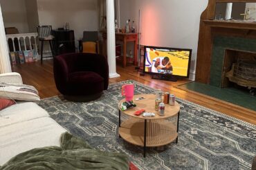 Which chairs should I go with to match my new house?