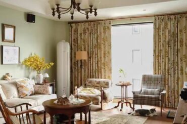 My flower-filled living room makes me ridiculously happy