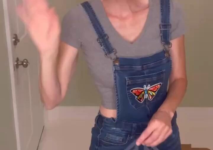 Paint and stencil a tile floor