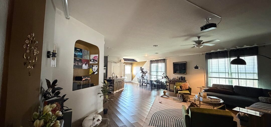 Our rental living space is 99.9% done 🥰