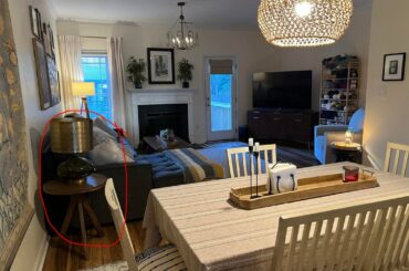 Bookshelf to define space?