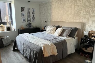 Do we like this quilt or should I dye it a darker/warmer colour?