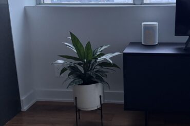 what kind of lamp for this corner in the living room