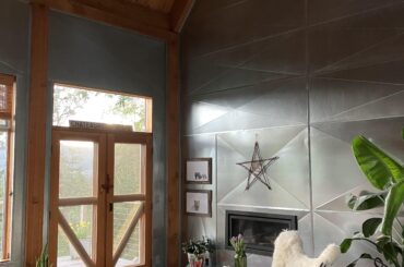 eco metal and cedar tree house living room, BC (3024x4032)