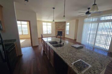 Help me decorate my new apartment!