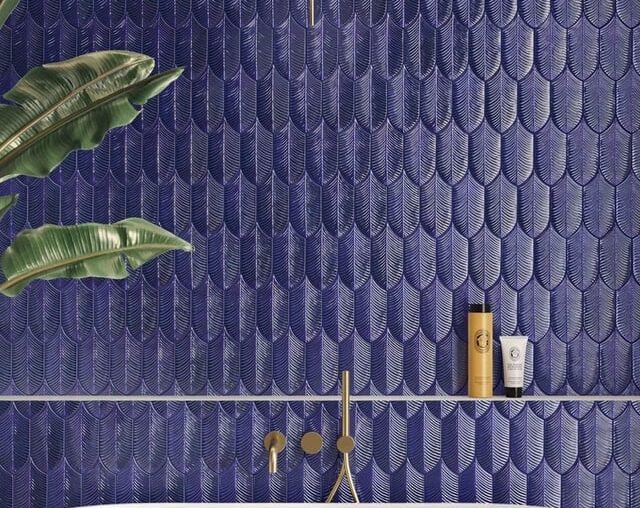 How to decorate bathroom using this tile