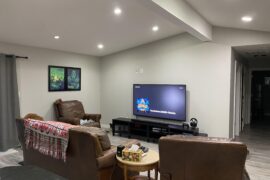 After a year, still don’t know what to do wit this space. Feels bland.