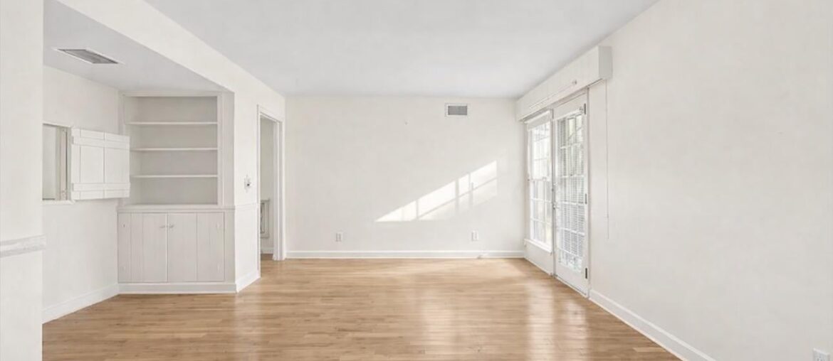 Need help with this living room! Need help with this living room!