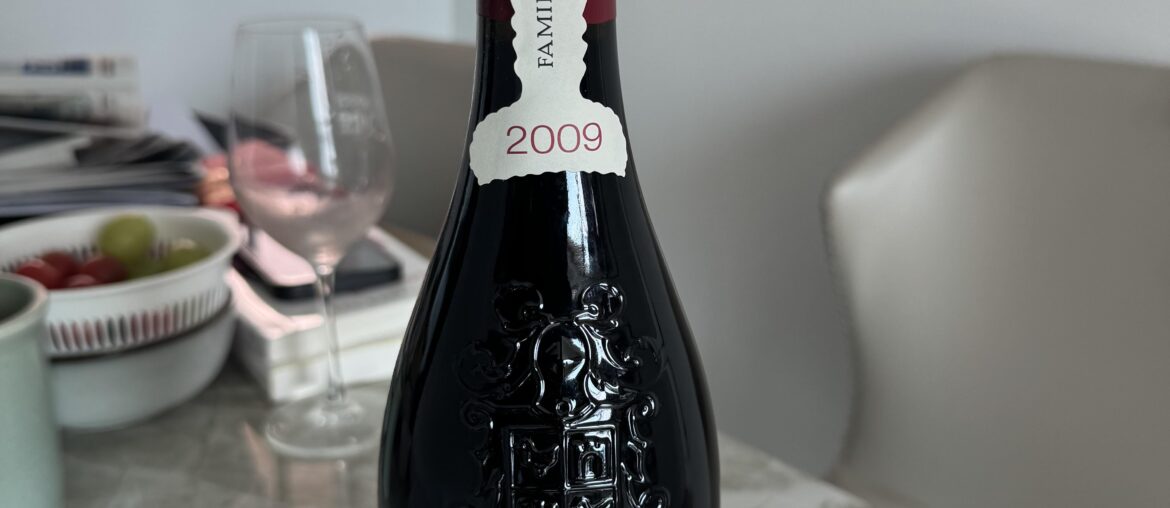 Chateau de Beaucastel, Chateauneuf du Pape, 2009 Chateau de Beaucastel, Chateauneuf du Pape, 2009