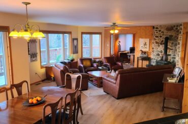 Wall color: Greens? Greys? Other?